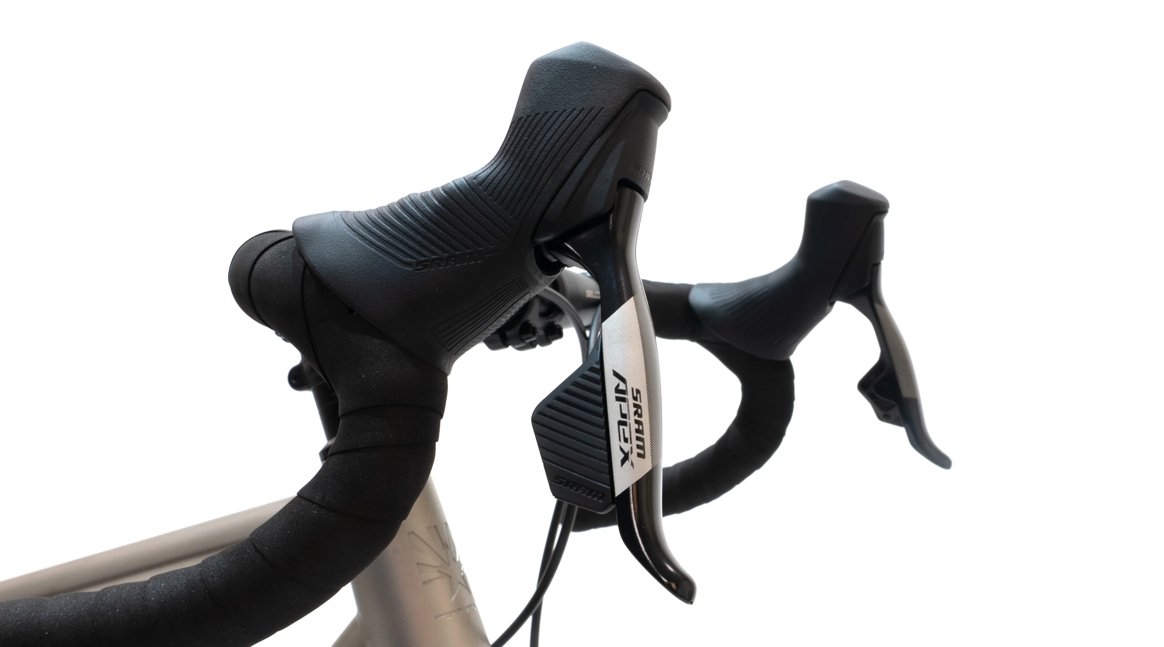 Titus Goldrush SRAM Apex AXS Titanium Gravel Bike - Image 5